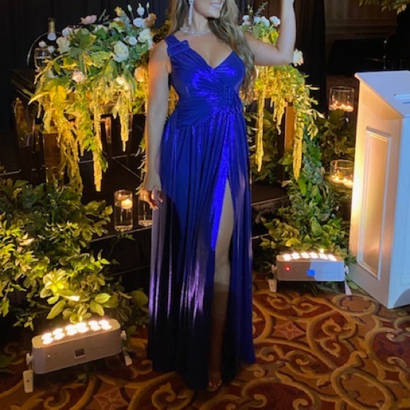 Retrofete "Natalie"Royal Blue metallic Gown - Picture 12 of 14